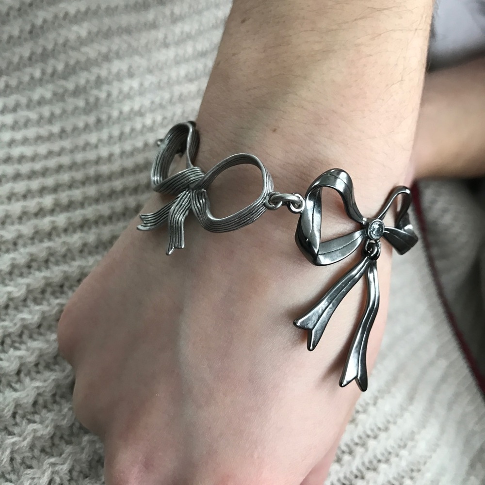 Juicy Couture bow bracelet